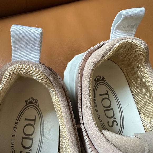 Tod’s suede sneakers - Picture 4 of 7